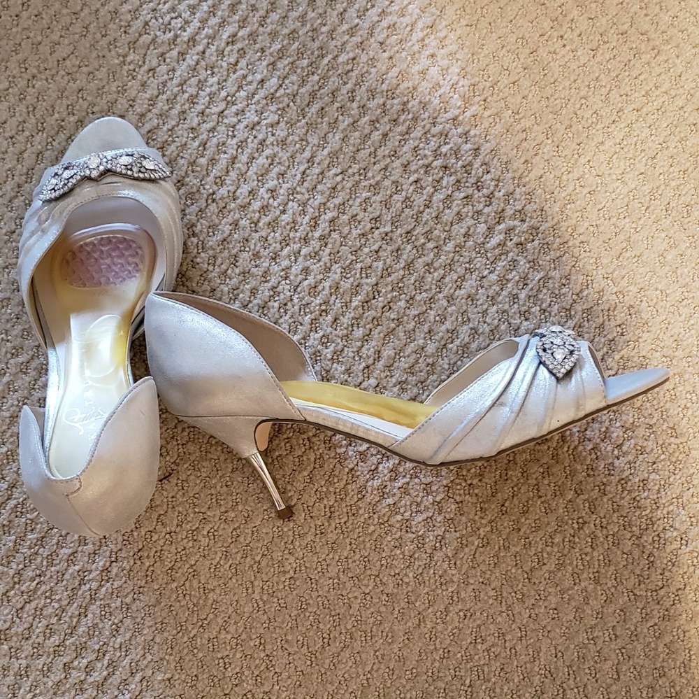 Evening Size 12M Shoes worn once